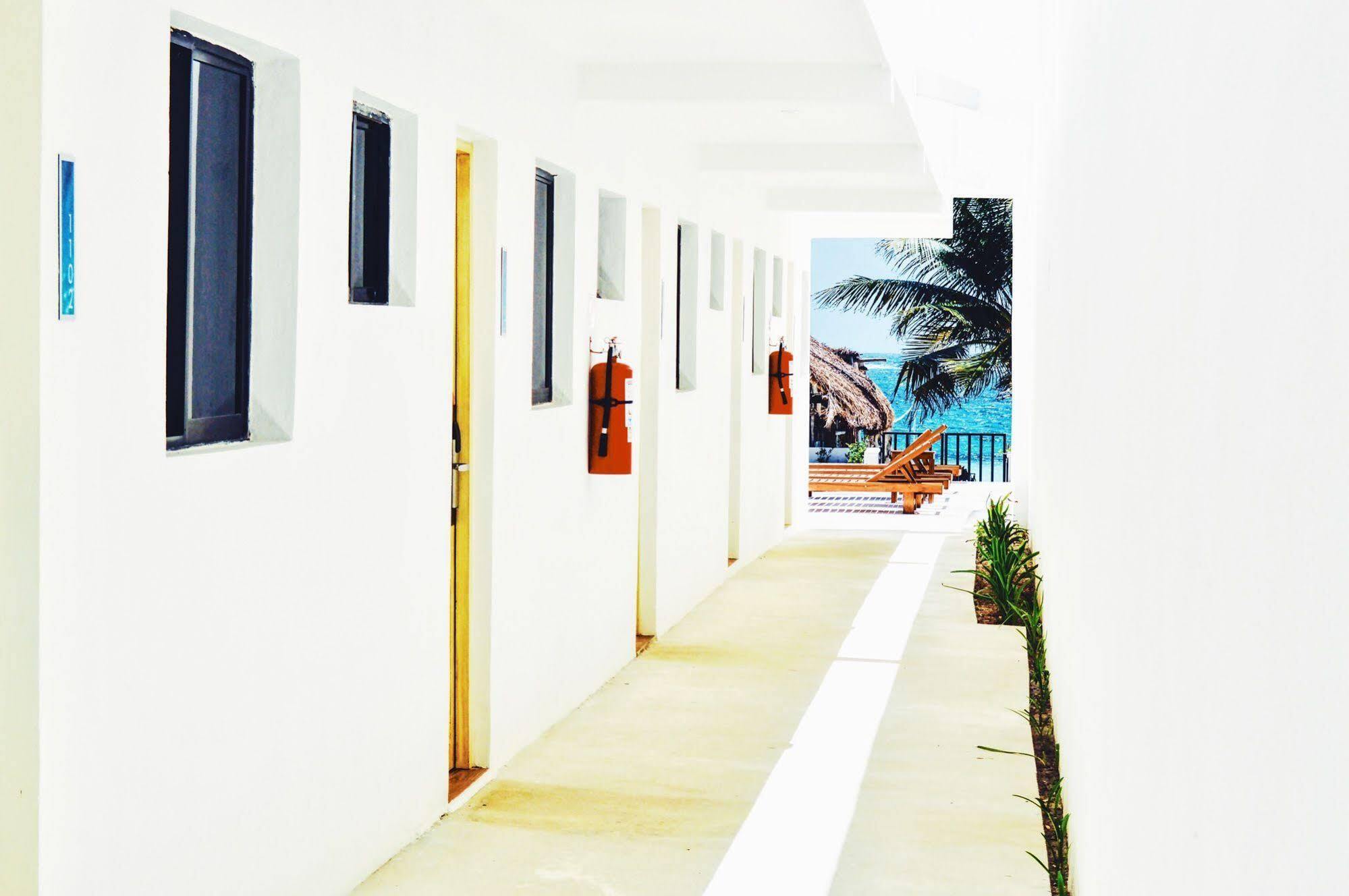 Cielo Beach Hotel Puerto Morelos Eksteriør bilde